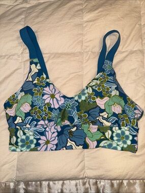 Offline by Aerie Real Me Stretch Sports Bra